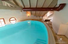 Wellness Hotel Engel - Hallenbad im Dachgeschoss